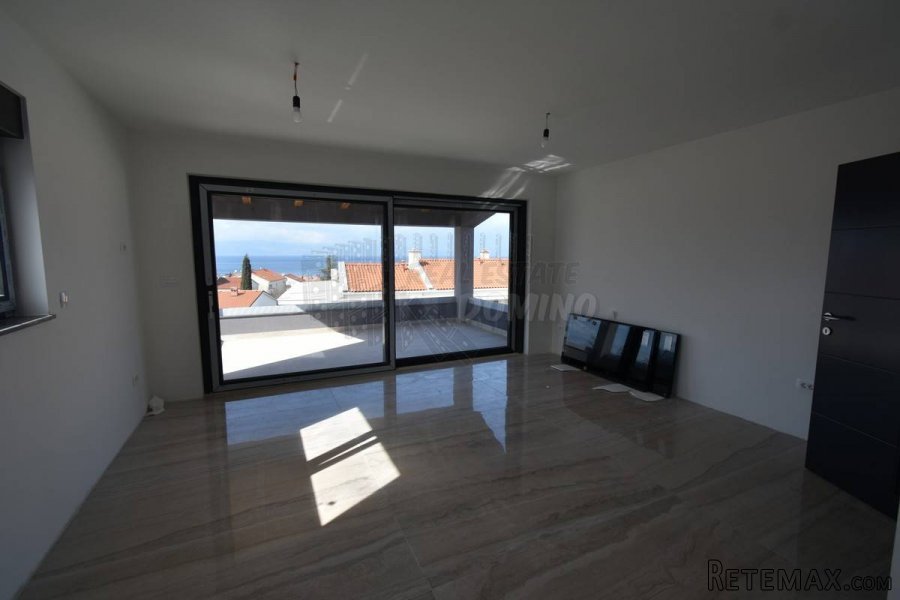 Apartman s prekrasnim pogledom na more! Malinska! - 3