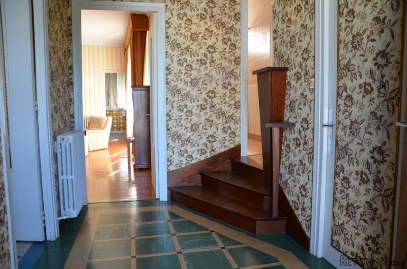 3 Bedroom House For Sale - 2