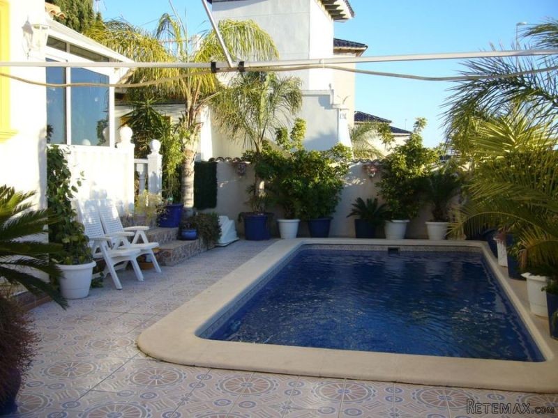 4 Bedrooms - Villa - Alicante - For Sale - 2