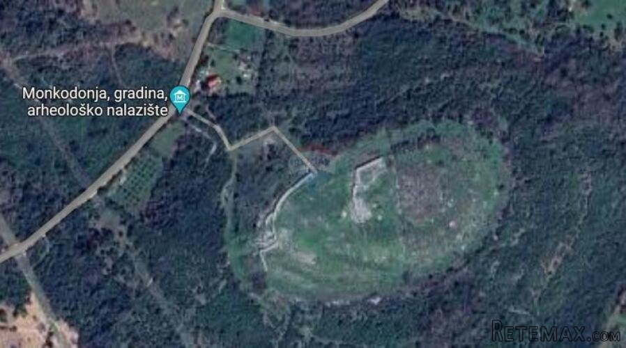 Poljoprivredno zemljište blizu Monkodonje