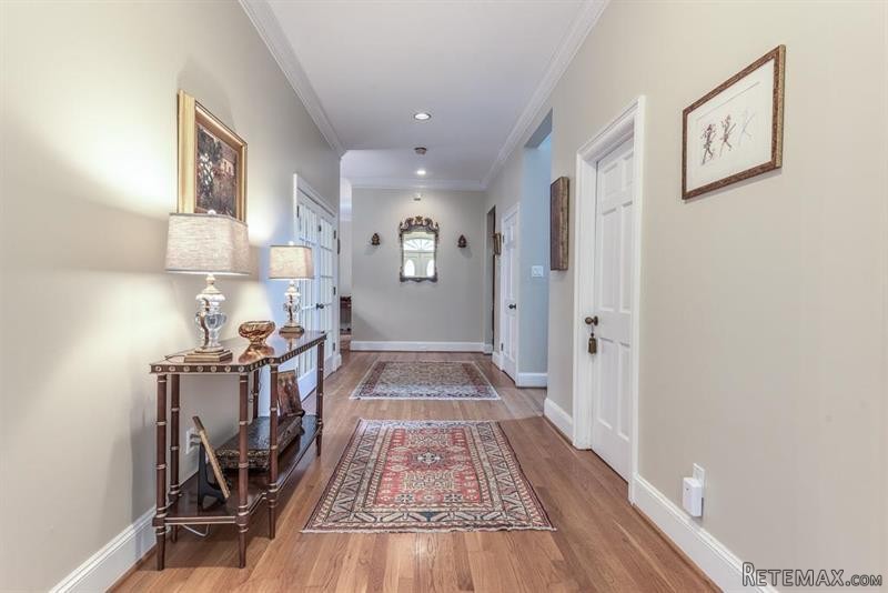 5 bedroom House For Sale: 2106 Bolsover.. - 2