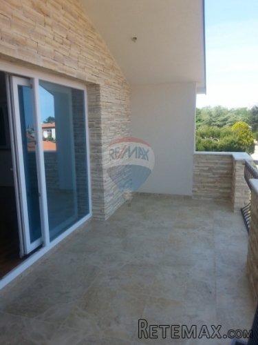 STAN 85M2 NA ATRAKTIVNOJ LOKACIJI,150m OD MORA,POGLED - 5