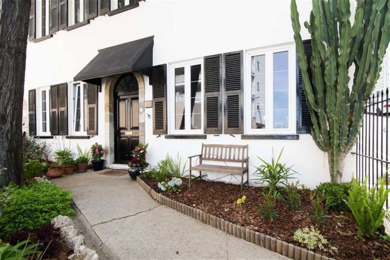 4 bed apartment in South District
