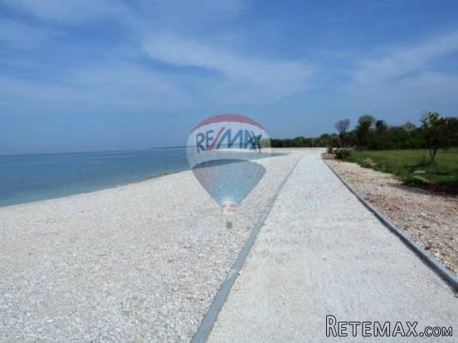 ISTRA, BARBARIGA : KUĆA SA VRTOM 900m OD PLAŽE - NOVO ! - 2
