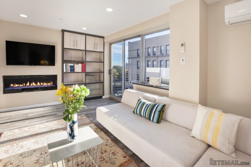 3 Bedrooms - Condo - New York State -..