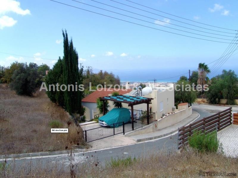 750 m2 plot in Kynousa ( between Polis..