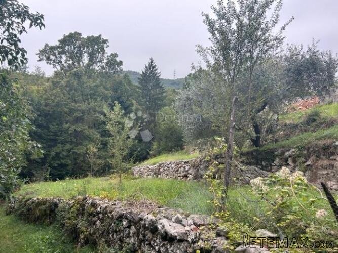 Bregi-građevinski teren 665m2 - 3