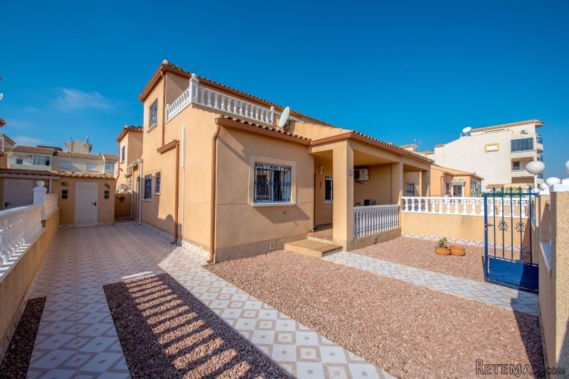 3 Bedrooms - Townhouse - Alicante - For..