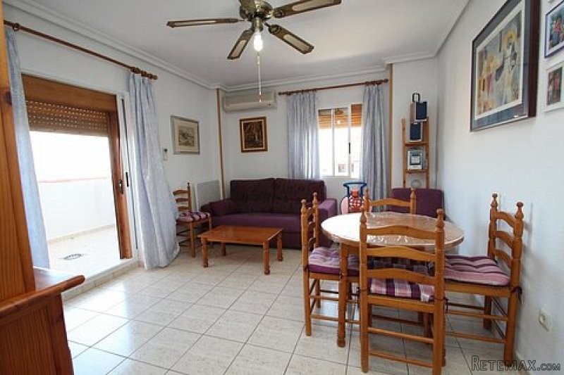 3 BED PENTHOUSE - 200 METRES TO BEACH - 2
