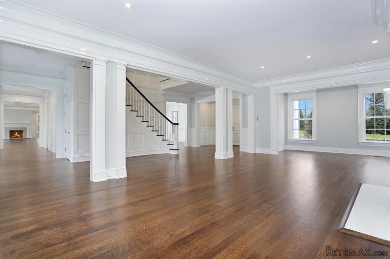 7 bedroom House For Sale: 5 Brynwood.. - 2