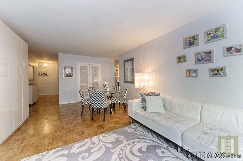 1 bedroom Apartment For Sale: 1175 YORK.. - 2