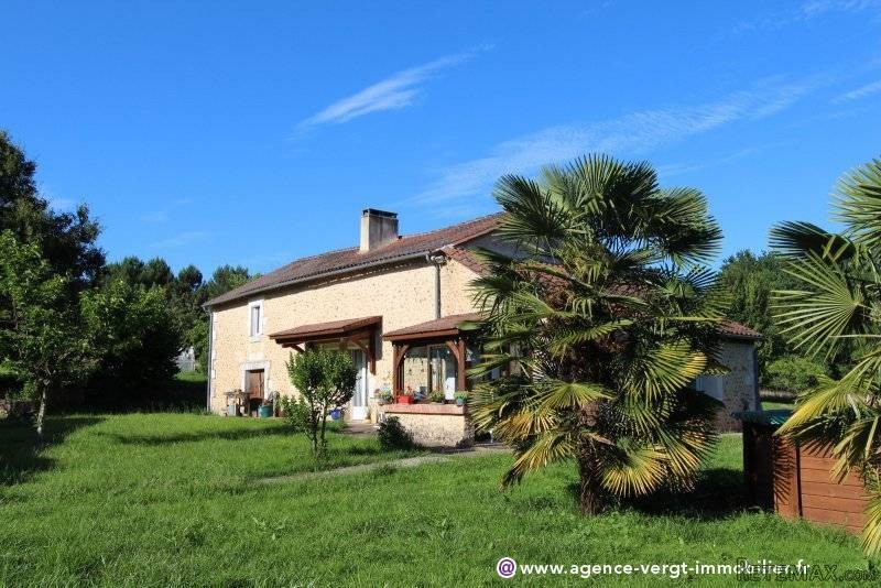 Ref 29169 : Maison Dans Son Écrin De..
