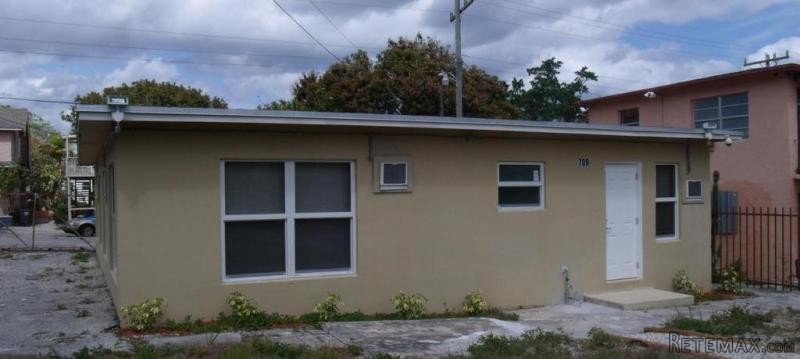 709 8th St #a, West Palm Beach, FL -..