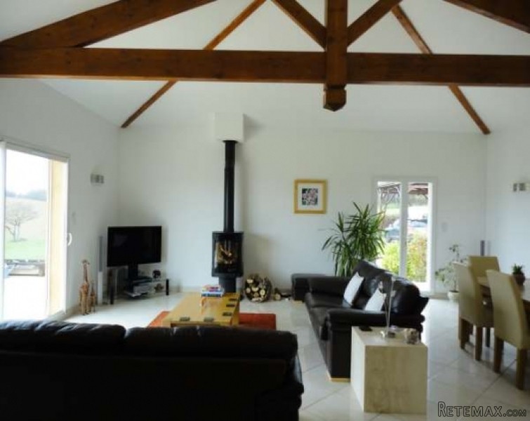 Architect designed spacious house with.. - 2