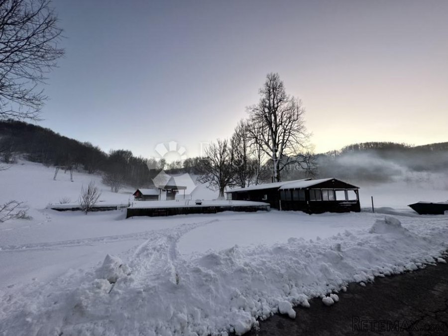 Građevinsko zemljište u Begovom Razdolju - 2
