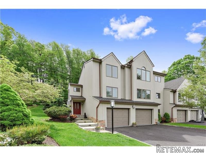 3 bedroom House For Sale: 52 Driftwood.. - 2