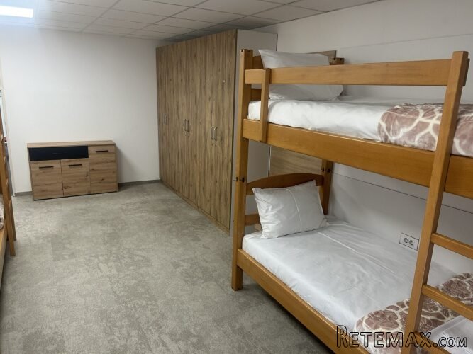 Izdajem sobe u Borči - hostelski tip smeštaja - 3