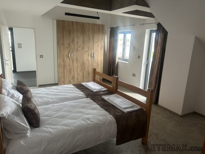 Izdajem sobe u Borči - hostelski tip smeštaja - 5