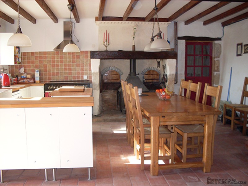 Renovated Farmhouse With Beautiful Barn.. - 2