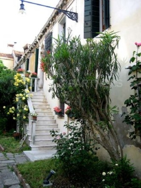 Appartamento in Vendita a Venezia - 2
