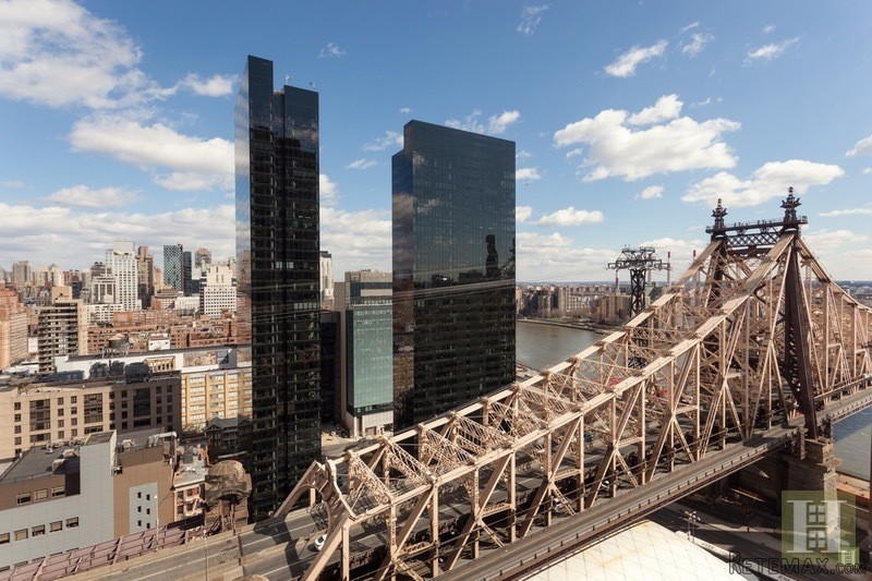 3 bedroom Apartment For Sale: 425 EAST.. - 2
