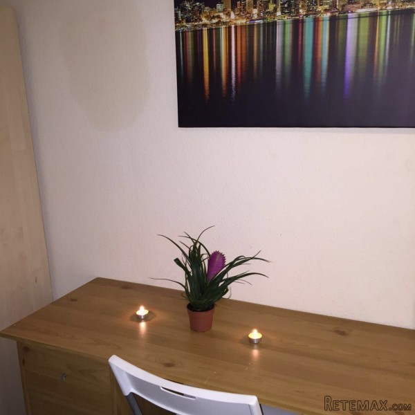 Comfortable And Lovely Double Bedroom..