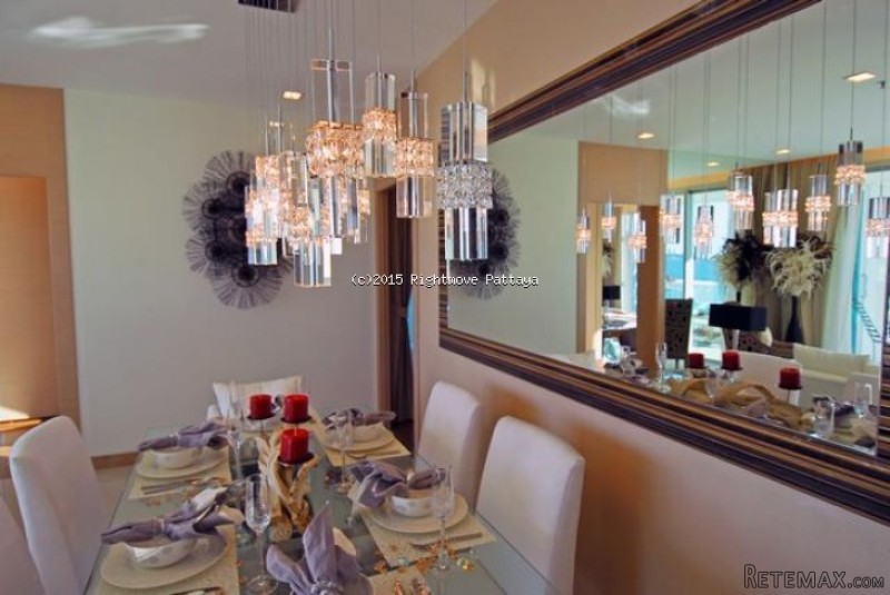 2 Bedroom Condo for sale in Wongamat -.. - 2