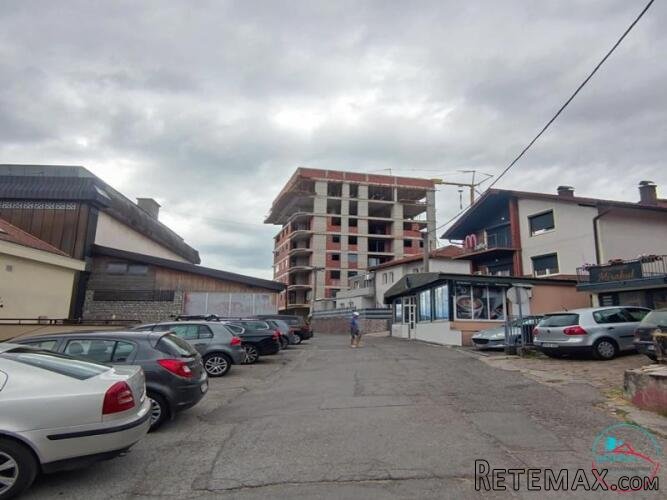 Trosoban stan Cazin centar 82.80 m2 - 6