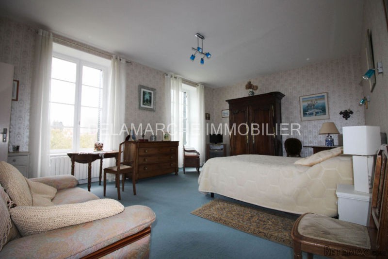 Well Renovated Maison De Maitre With.. - 2