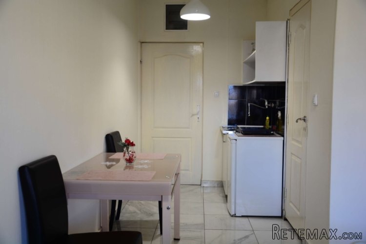 Dvosoban apartman na dan, Ledine