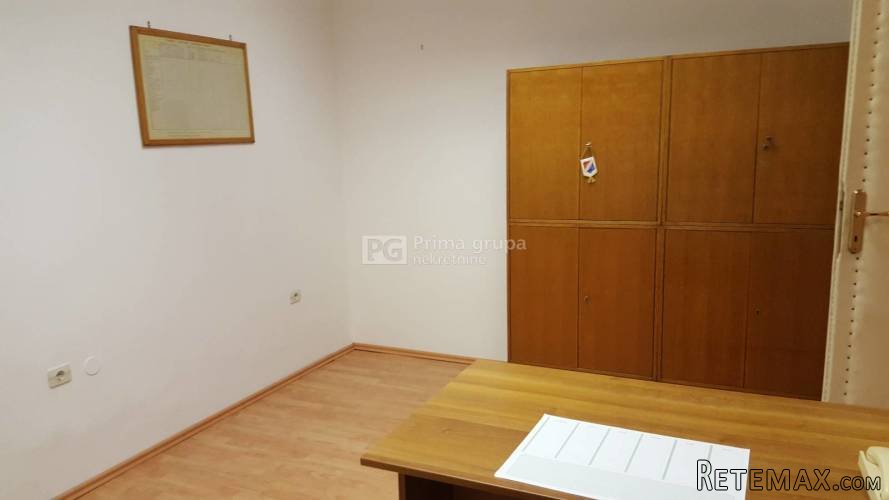 Rijeka, Centar, ured, 60m2 - 8