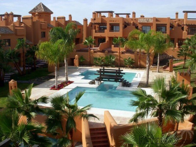 This beautiful duplex apartment is located in a cozy..
