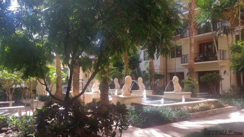 2 bedroom Flat For Sale: 100 Andalusia..