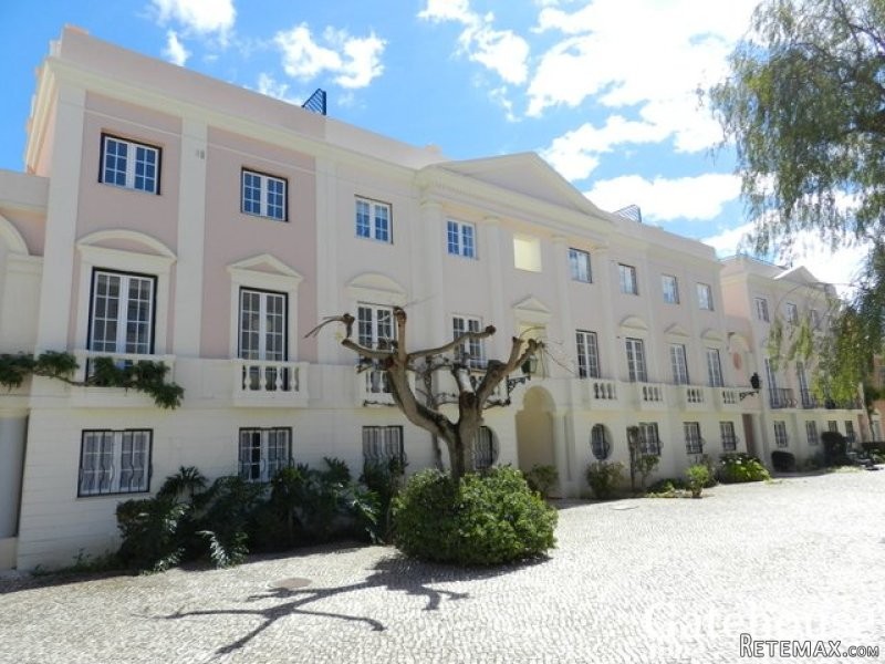 Vilamoura Luxury Duplex Apartment For..