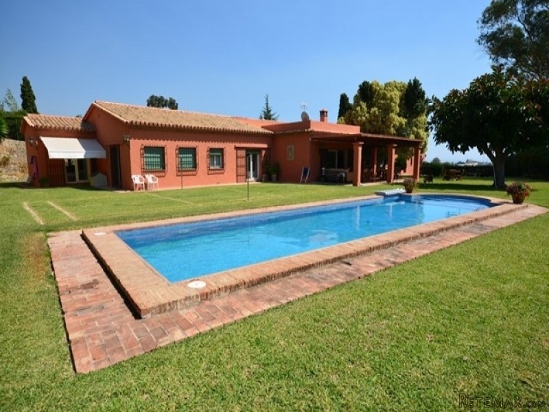 5 Bedroom Villa For Sale In Fuente Del..