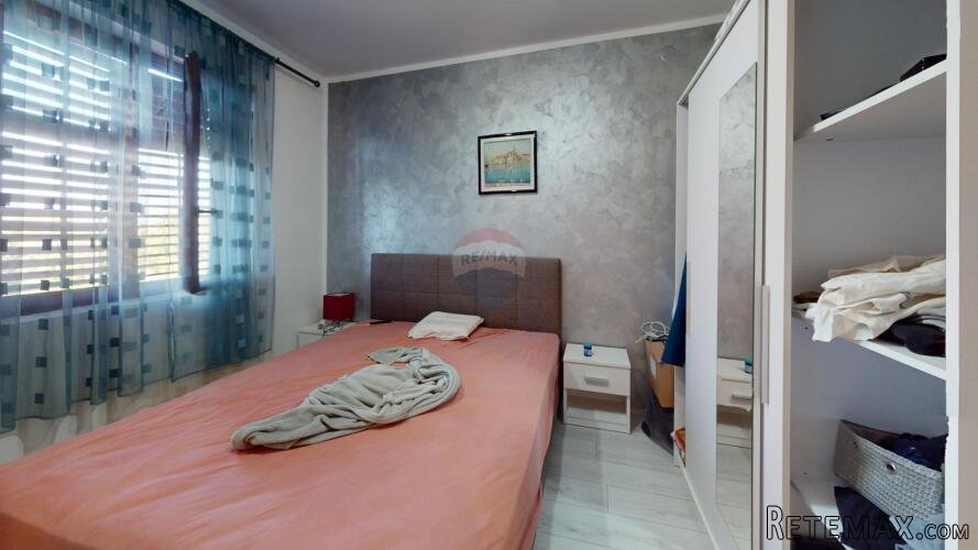 Rovinj,2 stana,60m2+30m2,Lamanova,parking - 2