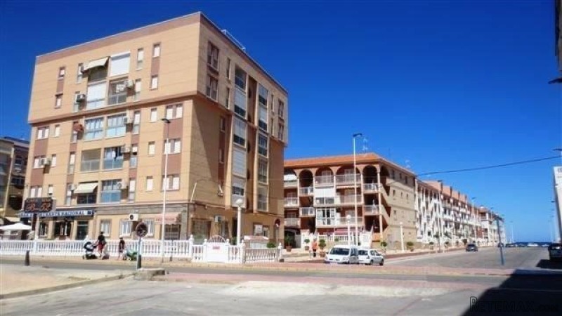 2 Bedrooms - Apartment - Alicante - For..