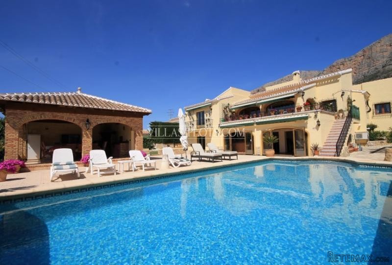 4 Bedroom Villa In Javea