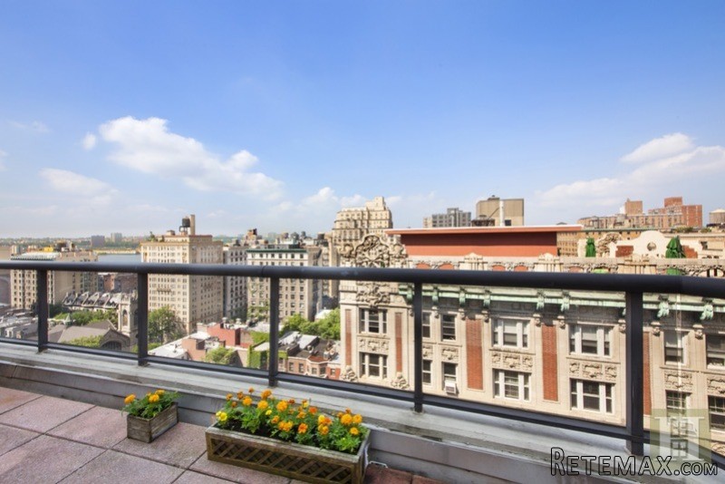 3 bedroom PentHouse For Sale: 250 WEST..