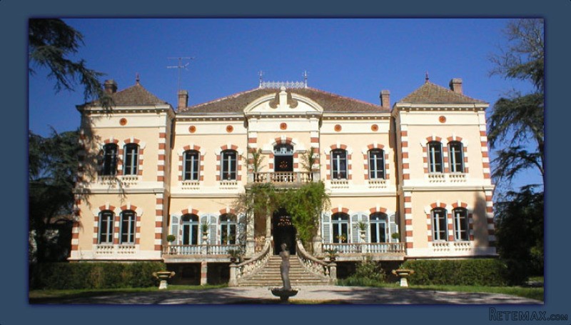 A Charming And Fully Restored 19th..