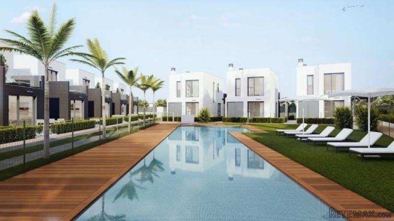 luxury Apartments only 5 minutes walk.. - 2