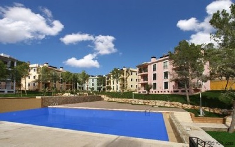 Apartments For Sale - Luxury Apartment..