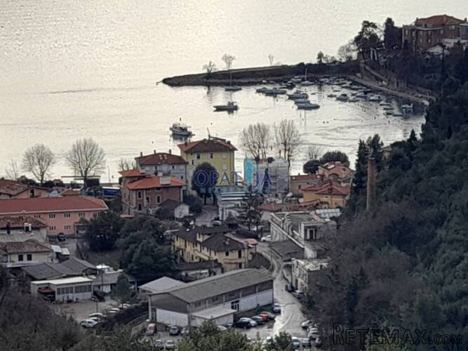 Ičići: stan 2S+DB, 2.kat, 68 m2 + garaža 31 m2 - 2