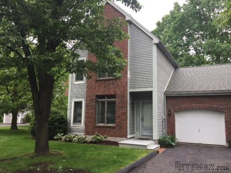 2 Bedrooms - Condo - CT - For Sale