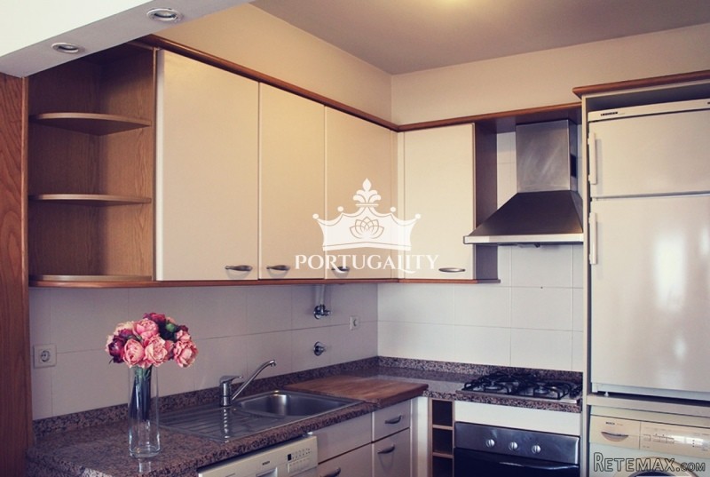 One Bedroom Apartment With Parking Near.. - 2