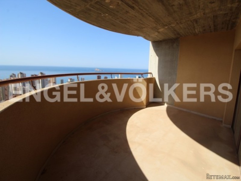 Magnificient New Property In Levante..