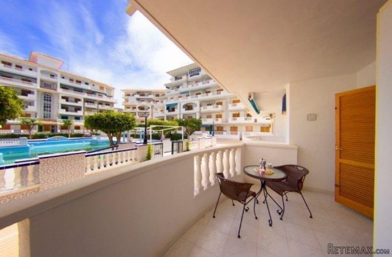2 Bed Ground Floor Apartment 150 Metres..