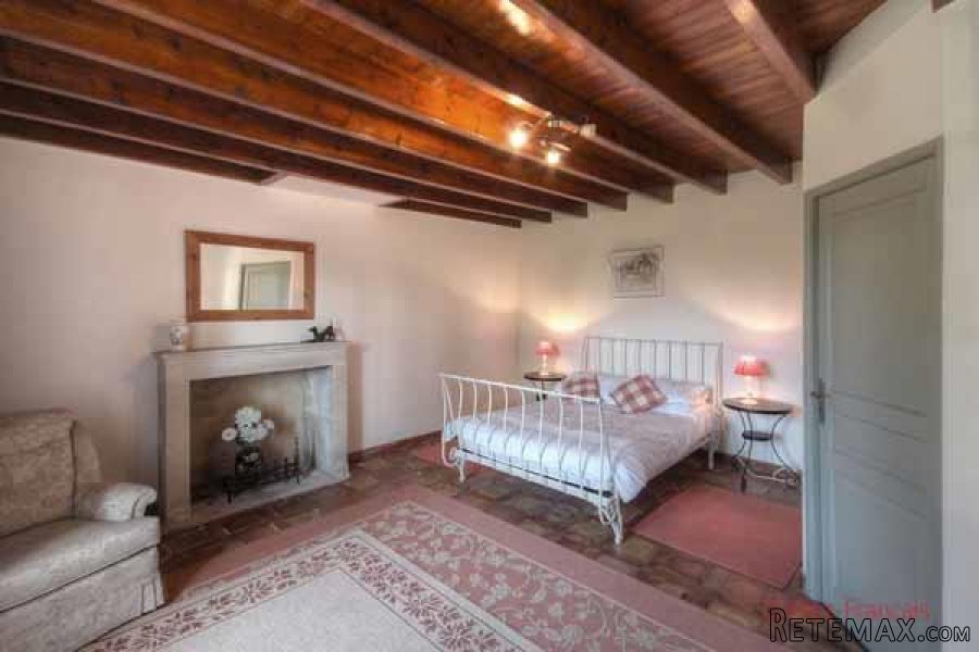 Souvigné (79) - Immaculate 5 bed/5 bath farmhouse, large.. - 8