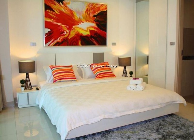 1 Bedroom Condo for sale in Wongamat -.. - 2