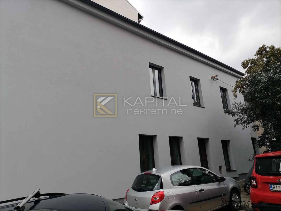 Banderovo, 76m2, parkirno mjesto!